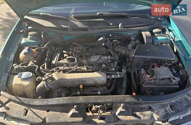 Лифтбек Skoda Octavia 2000 в 