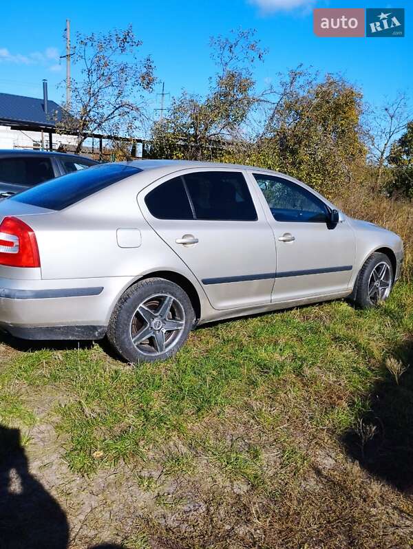 Лифтбек Skoda Octavia 2005 в Житомире