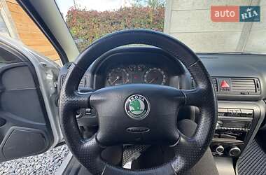 Лифтбек Skoda Octavia 2006 в 