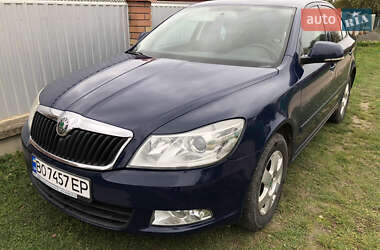 Лифтбек Skoda Octavia 2012 в 