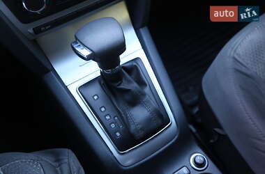 Лифтбек Skoda Octavia 2012 в 