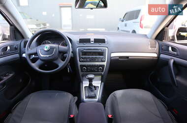 Лифтбек Skoda Octavia 2012 в 