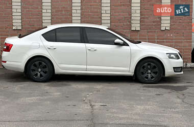 Лифтбек Skoda Octavia 2014 в 