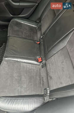 Лифтбек Skoda Octavia 2014 в 