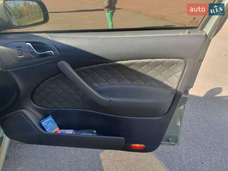 Лифтбек Skoda Octavia 2003 в Коростене фото 5 Лифтбек Skoda Octavia 2003 в Коростене