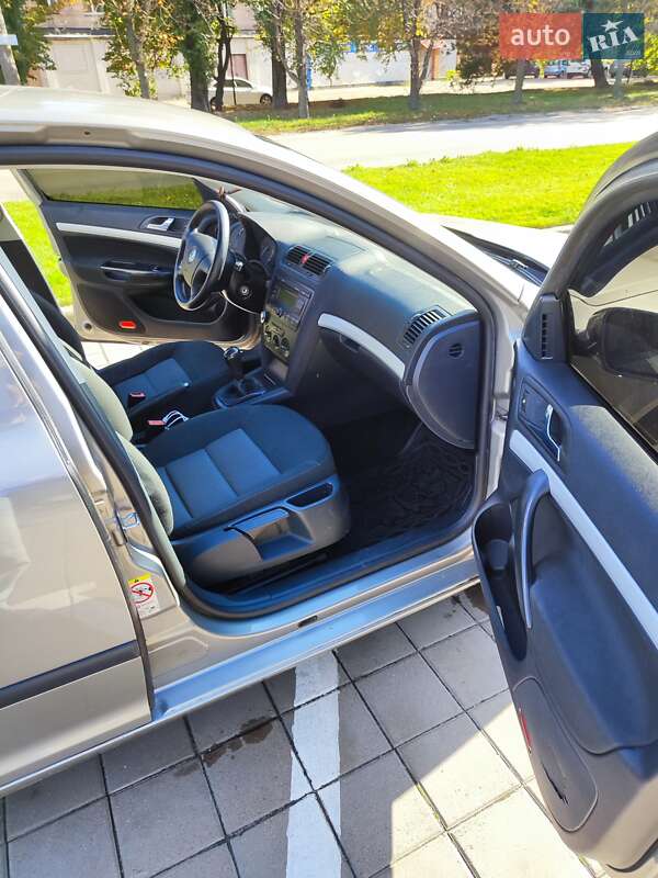 Ліфтбек Skoda Octavia 2007 в Черкасах фото 9 Ліфтбек Skoda Octavia 2007 в Черкасах