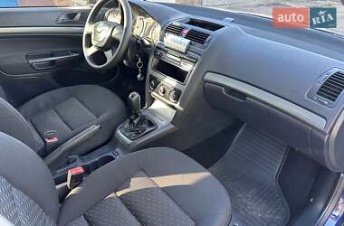 Лифтбек Skoda Octavia 2012 в 