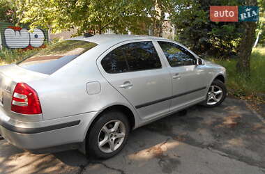 Лифтбек Skoda Octavia 2006 в 