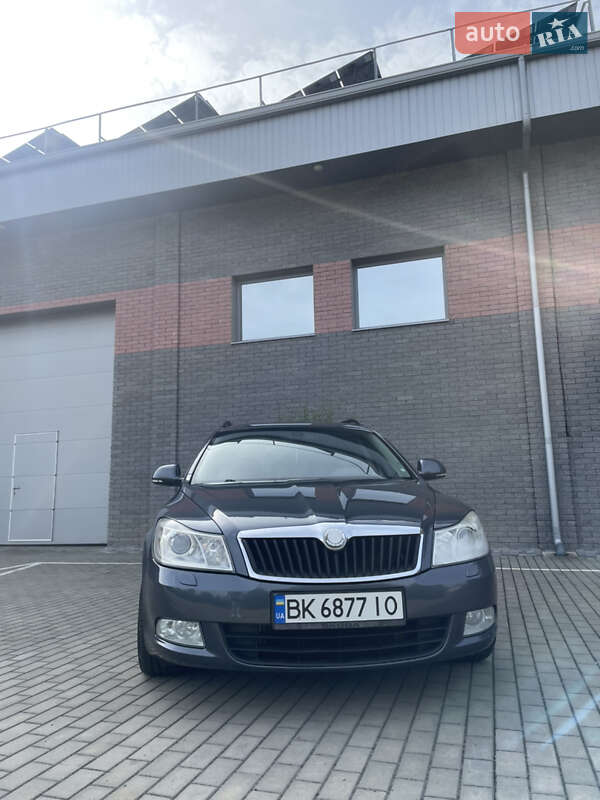 Універсал Skoda Octavia 2008 в Рівному