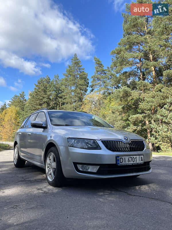 Универсал Skoda Octavia 2013 в Фастове