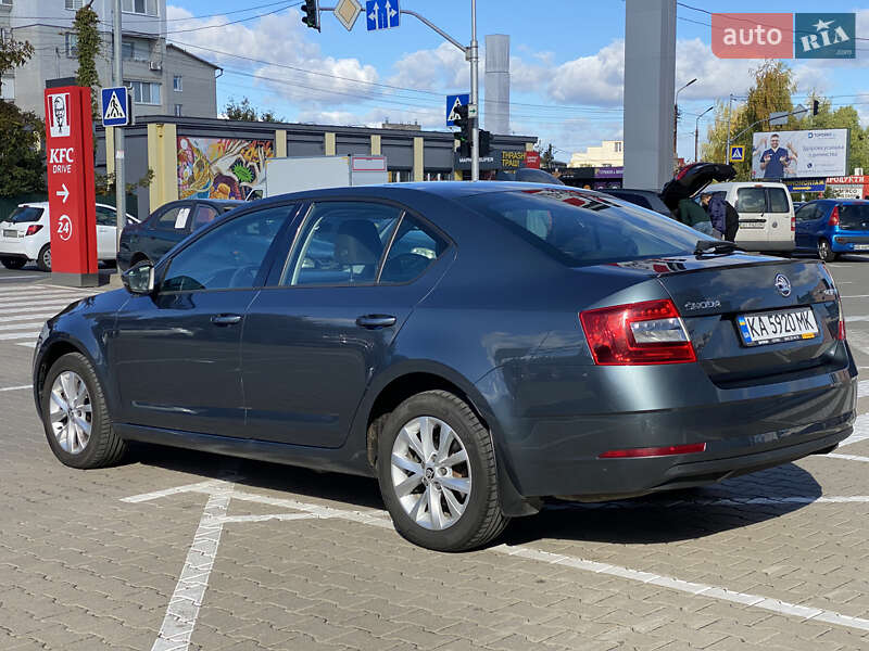 Лифтбек Skoda Octavia 2018 в Киеве
