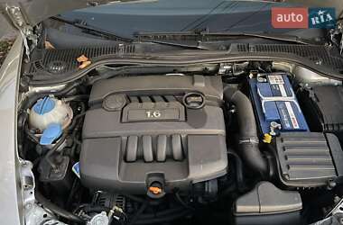 Лифтбек Skoda Octavia 2004 в 