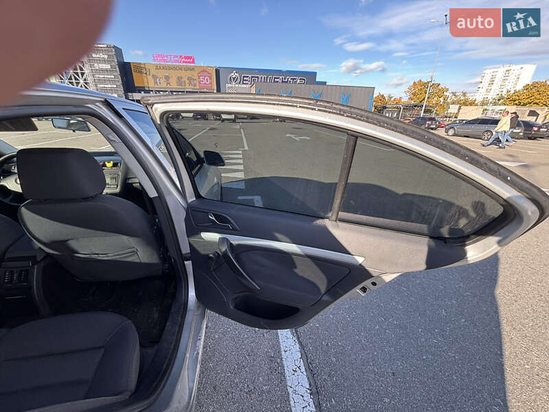 Лифтбек Skoda Octavia 2004 в Киеве