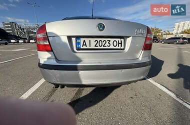 Ліфтбек Skoda Octavia 2004 в Києві