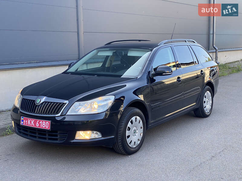 Универсал Skoda Octavia 2010 в Киеве