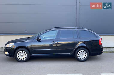 Универсал Skoda Octavia 2010 в 
