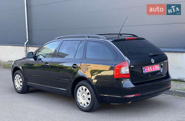 Универсал Skoda Octavia 2010 в 