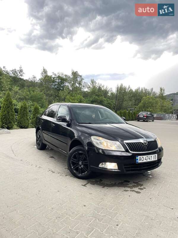 Лифтбек Skoda Octavia 2010 в Калинах фото 3 Лифтбек Skoda Octavia 2010 в Калинах