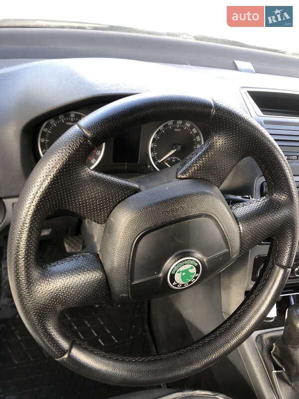 Универсал Skoda Octavia 2011 в Львове фото 8 Универсал Skoda Octavia 2011 в Львове