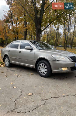 Лифтбек Skoda Octavia 2012 в 