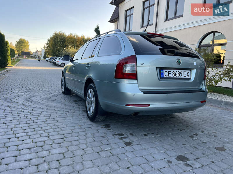 Универсал Skoda Octavia 2012 в Дунаевцах