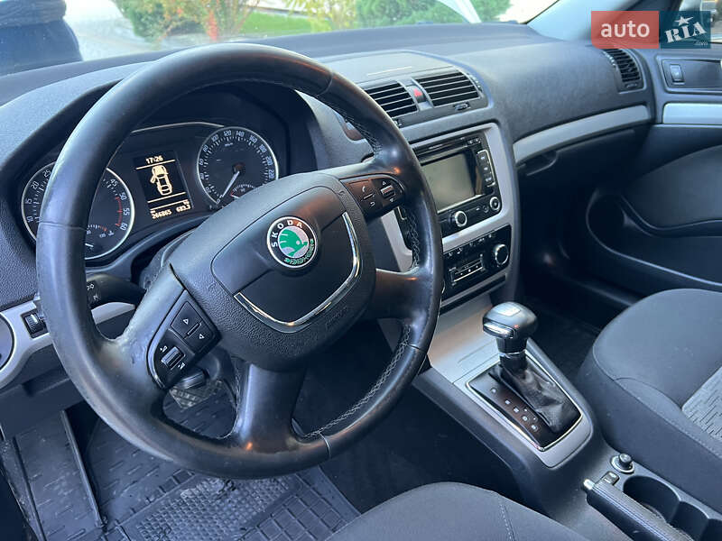 Универсал Skoda Octavia 2012 в Дунаевцах