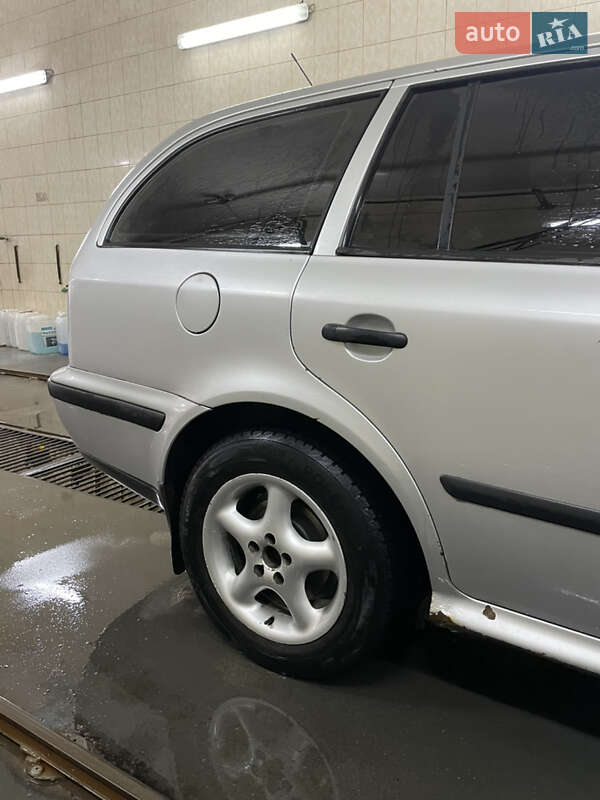 Универсал Skoda Octavia 2000 в Хмельницком