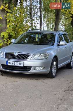 Универсал Skoda Octavia 2010 в 