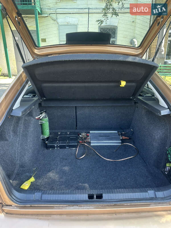 Ліфтбек Skoda Octavia 2001 в Києві