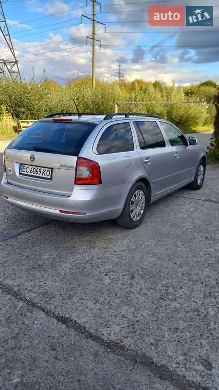 Универсал Skoda Octavia 2013 в Львове