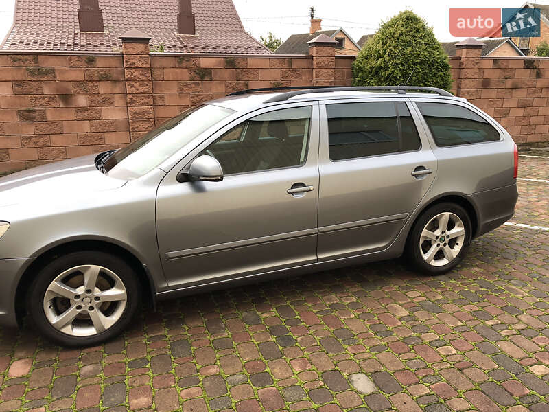 Универсал Skoda Octavia 2012 в Луцке фото 7 Универсал Skoda Octavia 2012 в Луцке