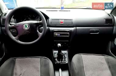 Лифтбек Skoda Octavia 2005 в 