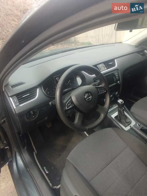 Ліфтбек Skoda Octavia 2014 в Полтаві
