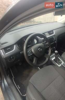 Лифтбек Skoda Octavia 2014 в 