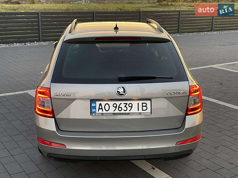 Универсал Skoda Octavia 2015 в Мукачево
