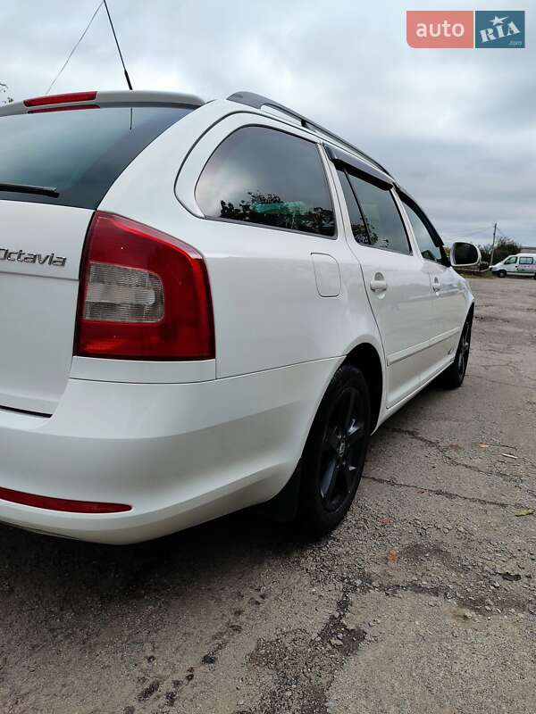 Универсал Skoda Octavia 2011 в Жмеринке фото 3 Универсал Skoda Octavia 2011 в Жмеринке