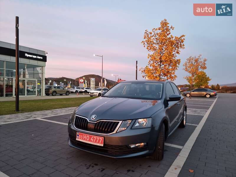 Лифтбек Skoda Octavia 2017 в Мукачево