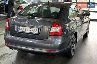 Лифтбек Skoda Octavia 2010 в 