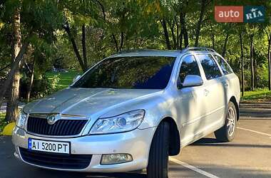 Универсал Skoda Octavia 2012 в 