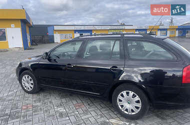 Универсал Skoda Octavia 2010 в 
