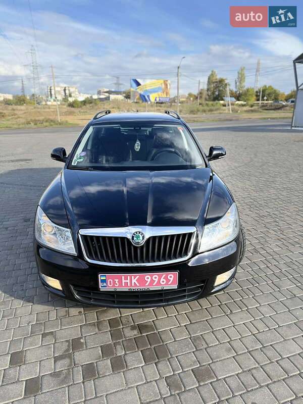 Универсал Skoda Octavia 2012 в 