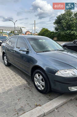 Лифтбек Skoda Octavia 2006 в 