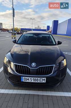 Универсал Skoda Octavia 2019 в Сумах