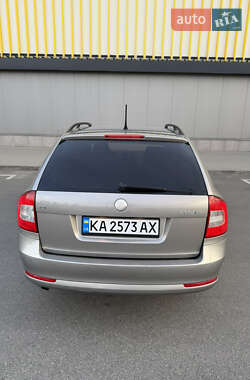 Универсал Skoda Octavia 2010 в 