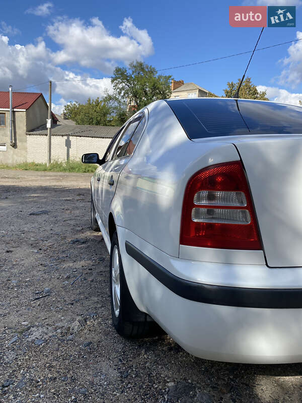 Ліфтбек Skoda Octavia 2003 в Бершаді