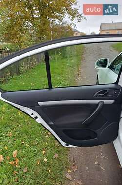 Лифтбек Skoda Octavia 2011 в 