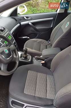 Лифтбек Skoda Octavia 2011 в 