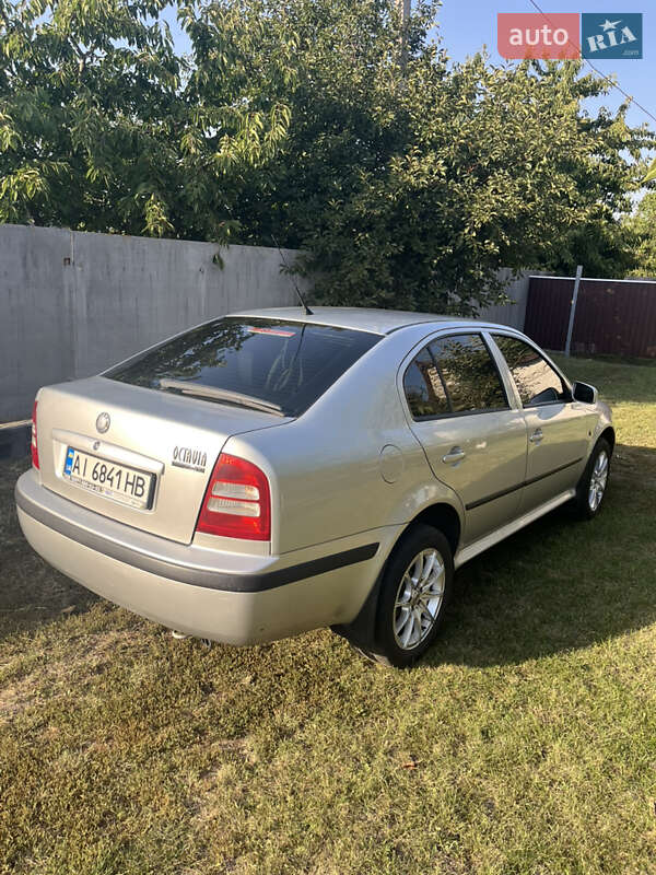 Лифтбек Skoda Octavia 2006 в Белой Церкви
