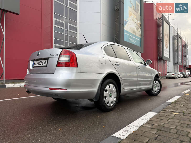Ліфтбек Skoda Octavia 2011 в Києві