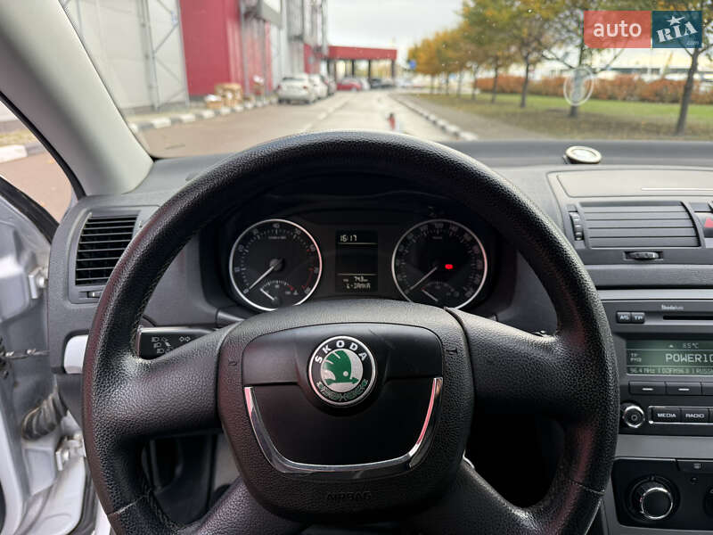 Ліфтбек Skoda Octavia 2011 в Києві